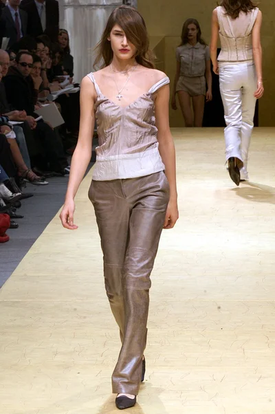 Look 4